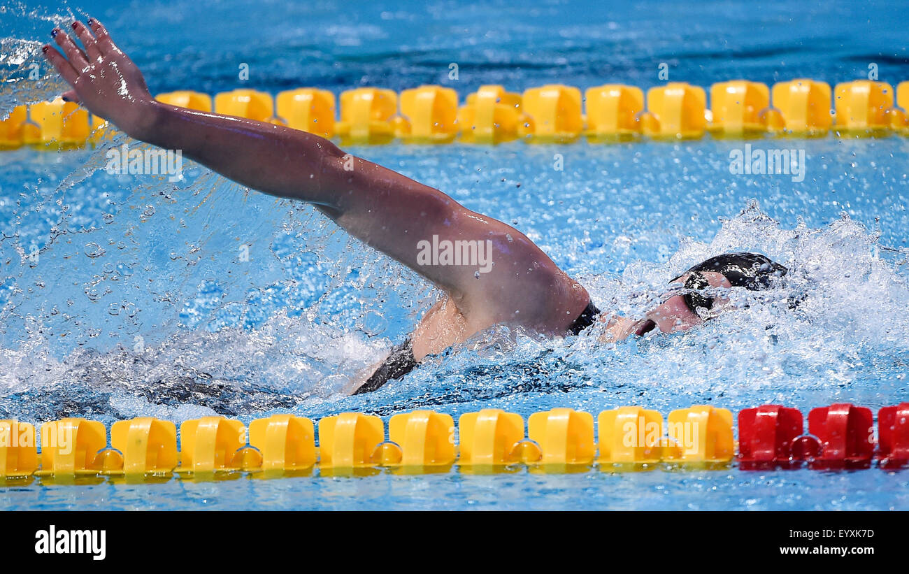 Kazan, Russland. 4. August 2015. Katie Ledecky der Vereinigten Staaten tritt während der Frauen 1500m Freistil schwimmen final bei FINA Weltmeisterschaften in Kasan, 4. August 2015. Katie Ledecky holte sich den Titel und brach den Weltrekord in einer Zeit von 15 Minuten 25 Sekunden 48. Bildnachweis: Zhang Fan/Xinhua/Alamy Live-Nachrichten Stockfoto