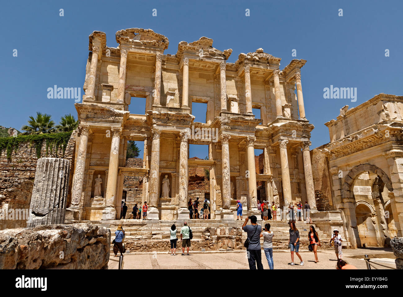 Die Bibliothek des Celsus in der antiken griechischen/römischen Reiches Ephesus in der Nähe von Selcuk, Kusadasi, Türkei. Stockfoto