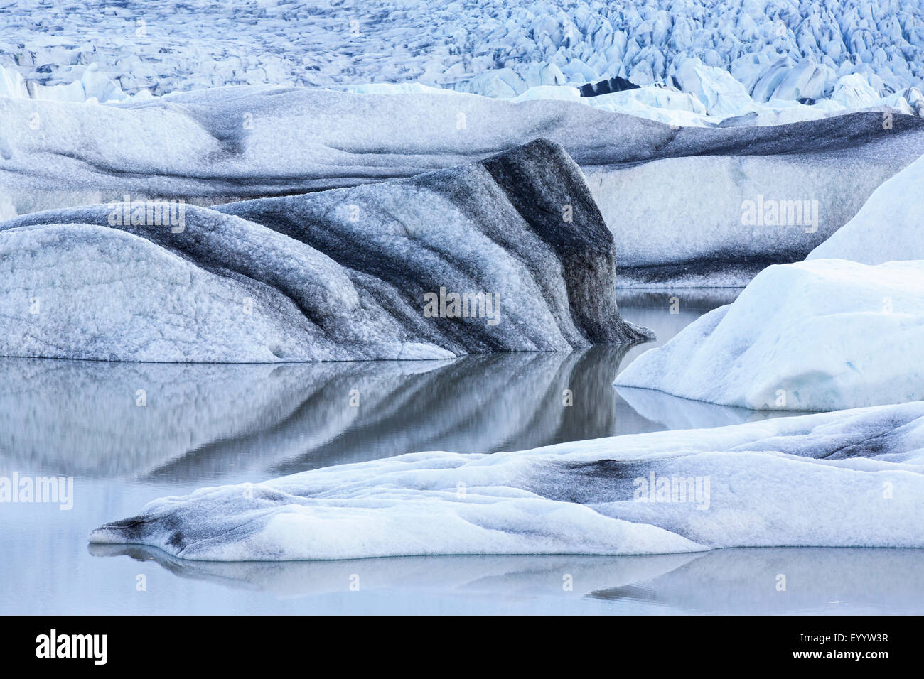 Joekulsarlon Gletschersee und Eis vom Vatnajoekull Gletscher, Island, Austurland, Knappavellir Stockfoto