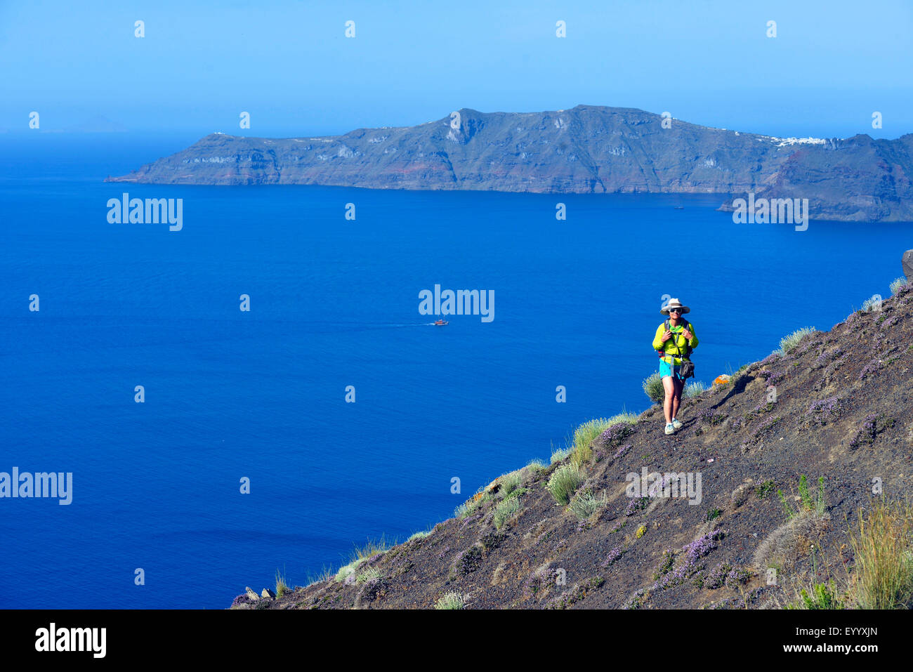 Treck von Fira nach Oia Dörfer, Griechenland, Cyclades, Santorin Stockfoto