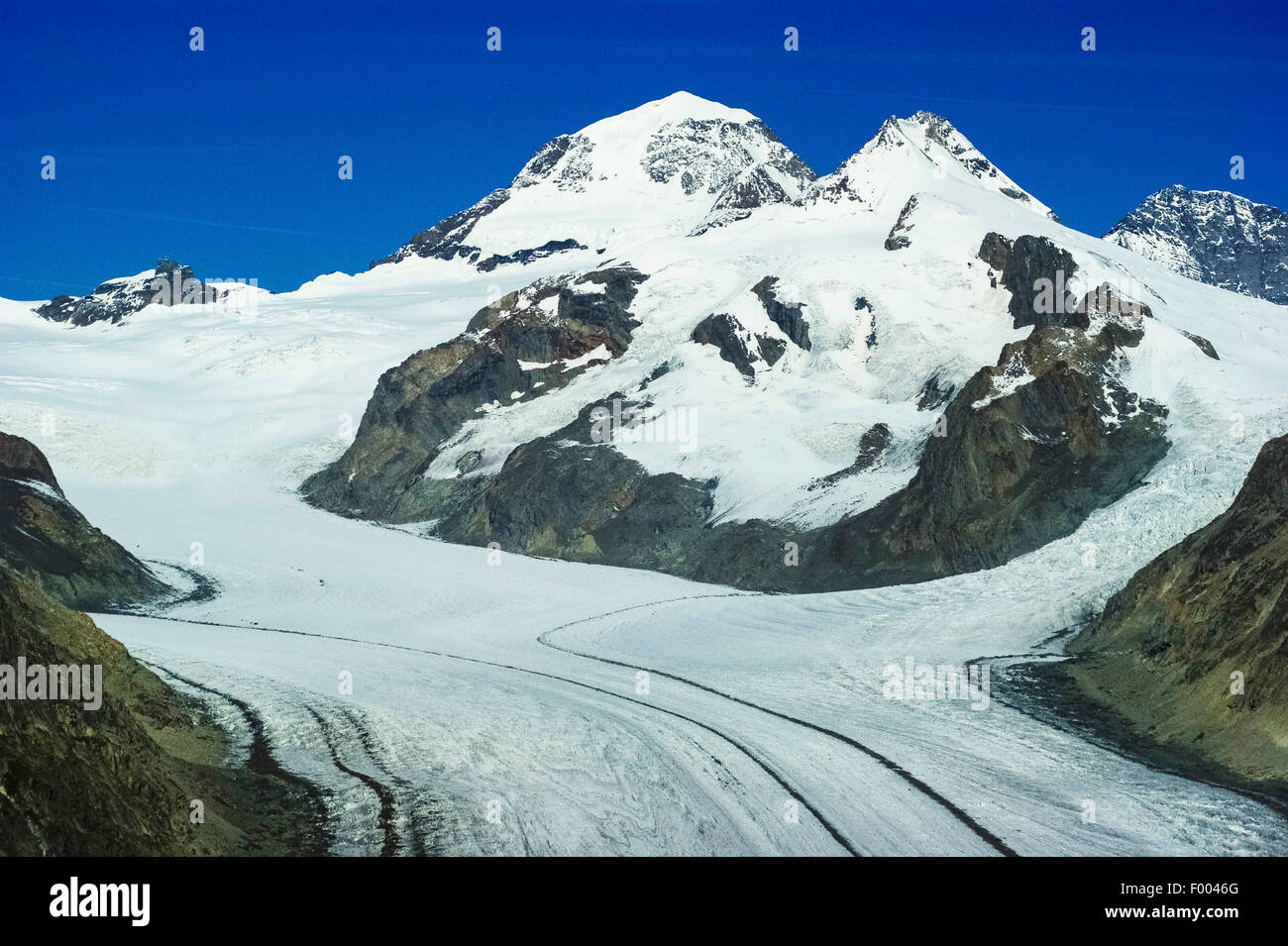 Blick vom Eggishorn auf den Aletschgletscher und Jungfraujoch, Schweiz, Wallis, Aletschgebiet Stockfoto