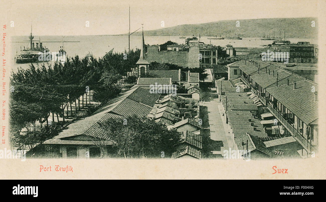 Suez, Ägypten - 1900 - A panoramic Postcard Helene Straße in Suez, die Stadt am südlichen Ende des Suez-Kanals. FOTOSAMMLUNG VON BARRY IVERSON COPYRIGHT-ALLE RECHTE VORBEHALTEN Stockfoto