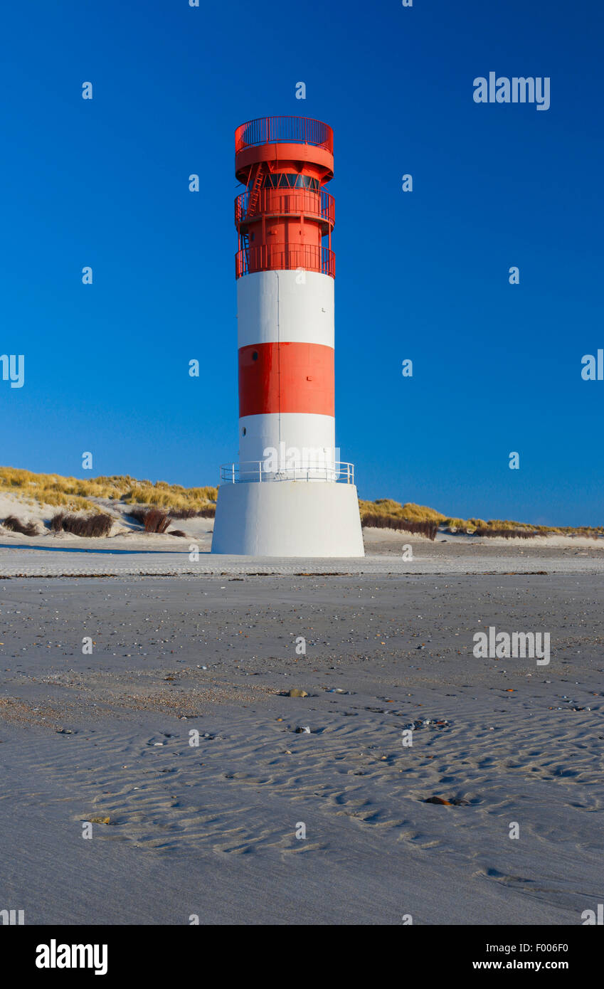Leuchtturm auf der kleinen Insel Duene Leuchtturm Helgoland Duene, Deutschland, Schleswig-Holstein, Helgoland Stockfoto
