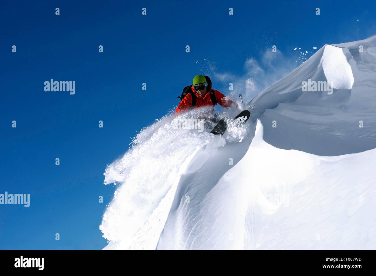 Freeskiing in den französischen Alpen, Savoie, Frankreich La Rosiere Stockfoto