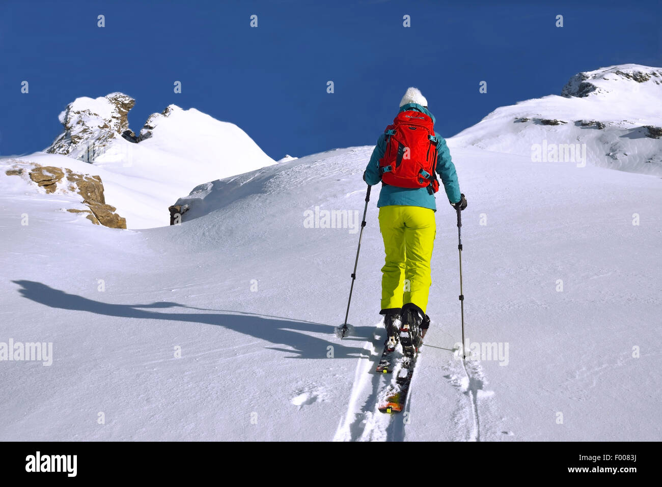 Skitouren in Savoie, Sainte-Foy, schneebedeckten Alpen, Frankreich Stockfoto