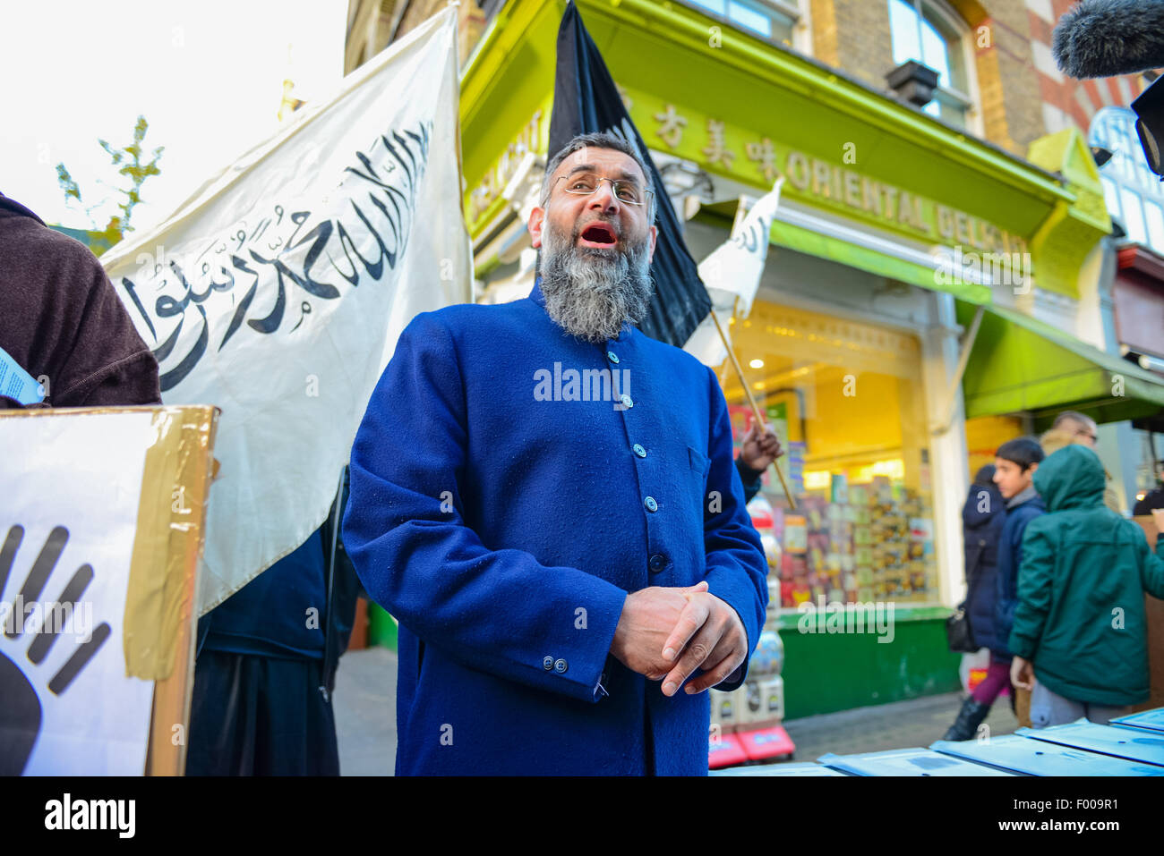 Islamischer Prediger Anjem Chaudry in London Stockfoto