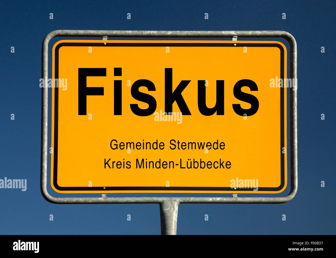 Fiskus platzieren Namensschild, Stemwede, Kreis Minden-Lübbecke, Nordrhein-Westfalen, Deutschland Stockfoto