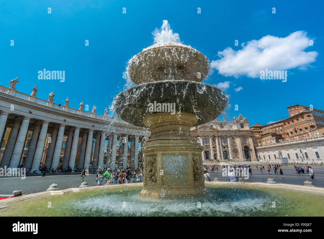 Bernini Brunnen, St. Peters Platz Vatikanstadt. Rom. Italien. Stockfoto