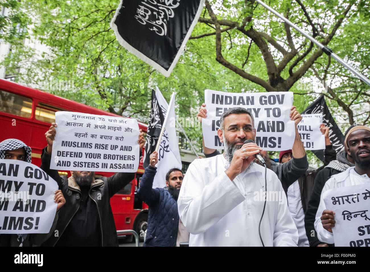 London, UK. 5. August, 2015.FILE PIX: radikaler Islamist Anjem Choudary aufgeladen mit Förderung der Unterstützung für Islamische Staat (ISIS) Aufnahme 11. April 2014. Bildnachweis: Guy Corbishley/Alamy Live-Nachrichten Stockfoto