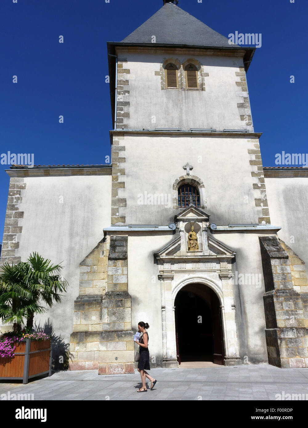 Kirche in kleinen französischen Stadt Pessac bei Bordeaux, Frankreich Stockfoto