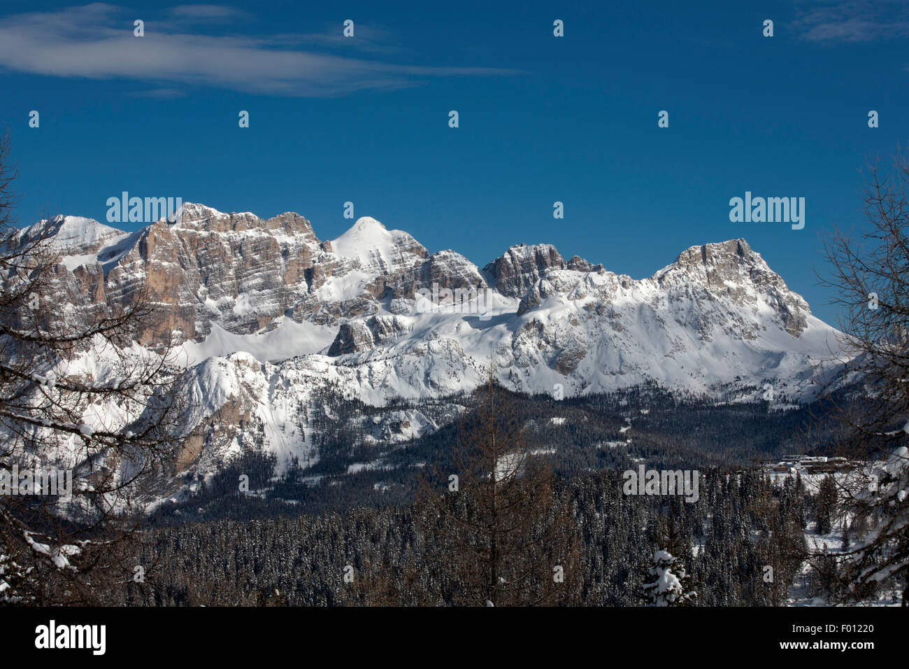 Alpe Di Fanes Gipfeln Conturines Piz Lavarella Sasso della Croche Sasso Delle Dieci Corvara Alta Badia-Dolomiten-Italien Stockfoto