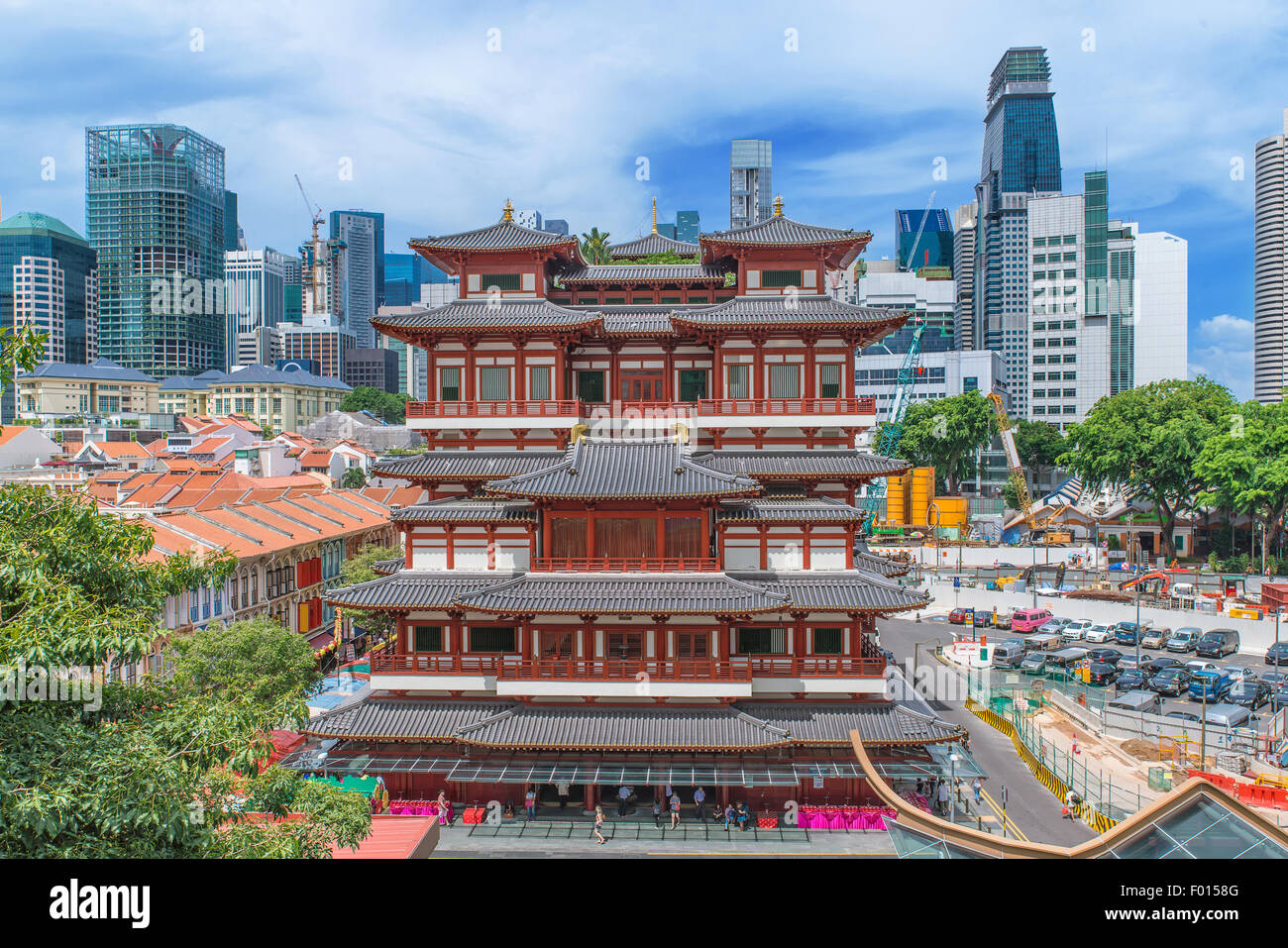Der Buddha Tooth Relic Temple in Singapurs Chinatown Stockfoto