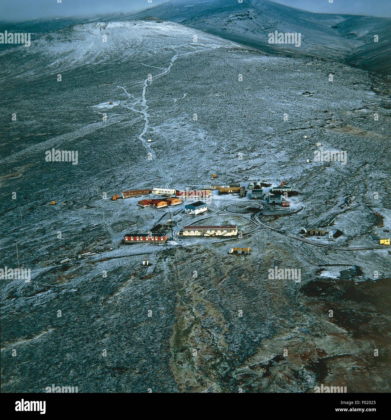 Luftaufnahme der wissenschaftlichen Forschung Basis Alfred-Faure, Ile De La Possession - französische Süd- und Antarktisgebiete (Gebiet der Überseegebiete) Stockfoto