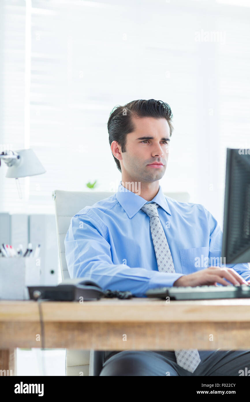 Geschäftsmann mit computer Stockfoto