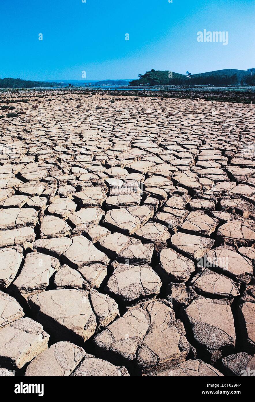 Auswirkungen der Trockenheit auf die Küsten Lagunensystem Lagoa de Obidos, Portugal. Stockfoto