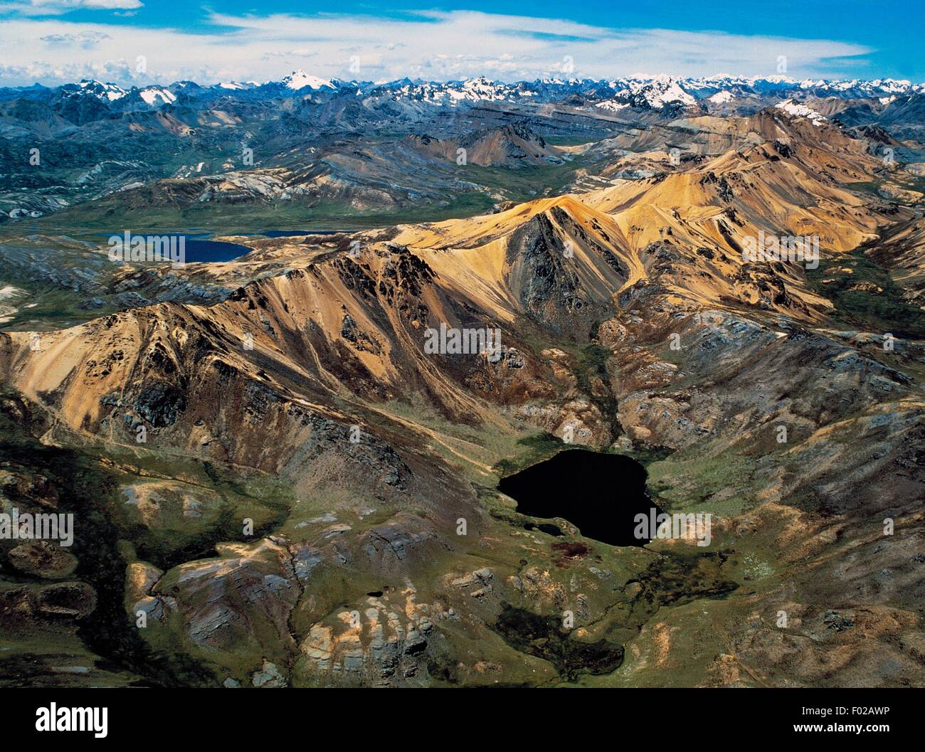 Bergkette der Anden zwischen Lima und Cerro de Pasco östlich von Canta. Luftaufnahme. Stockfoto