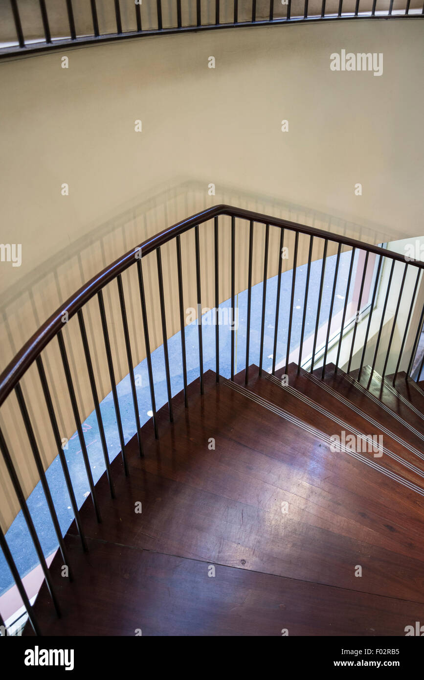 Elegante moderne Treppe Stockfoto