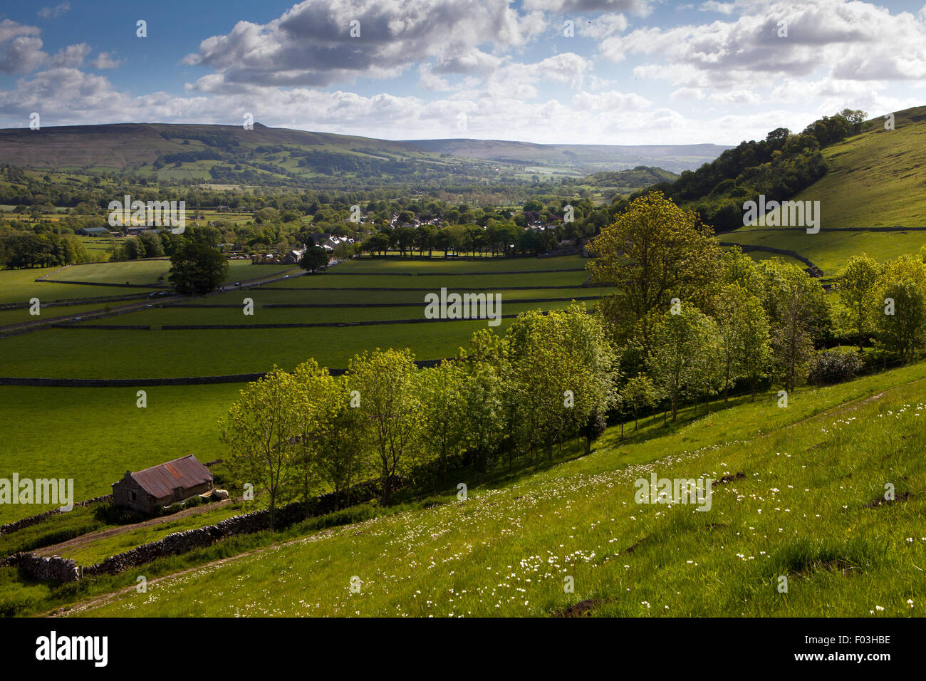 Hope Castleton Hope valley peak district -Fotos und -Bildmaterial in hoher Auflösung ...