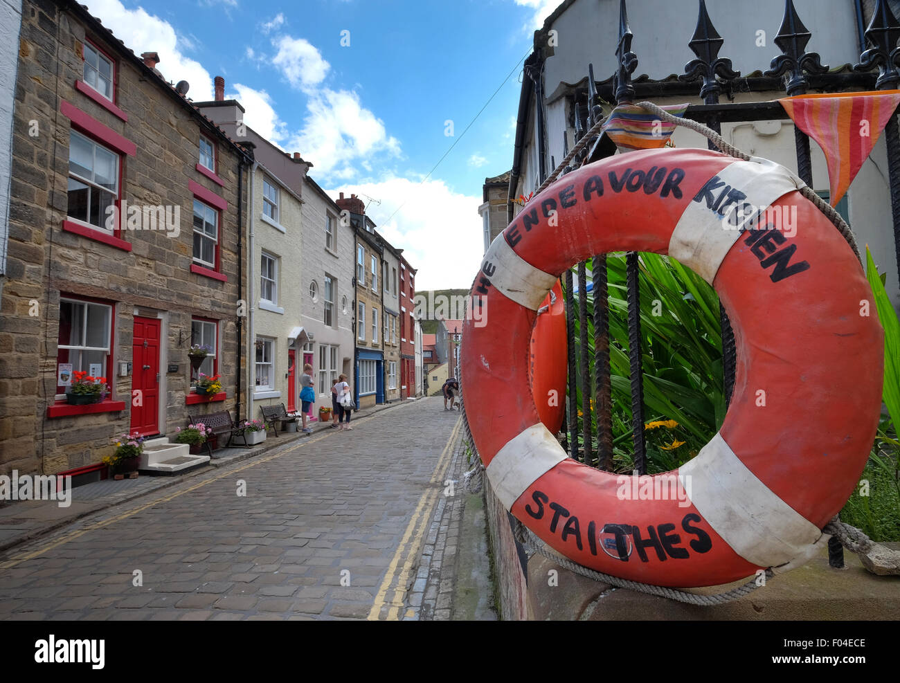 Das hübsche Fischerdorf Dorf Staithes an der Küste von North Yorkshire Stockfoto