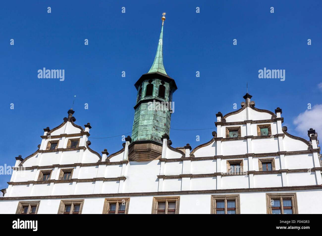 Das ehemalige Rathaus auf dem Hauptplatz, Litomerice, Nord-Böhmen, Tschechische Republik Stockfoto