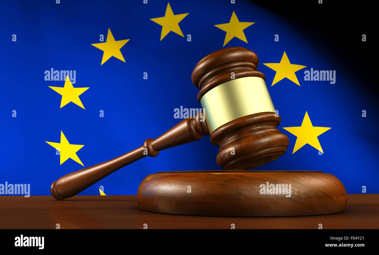 EU-Recht, Gesetzgebung und Parlament-Konzept mit einem 3d Rendern von einem Hammer auf eine hölzerne Desktop und die EU-Flagge. Stockfoto