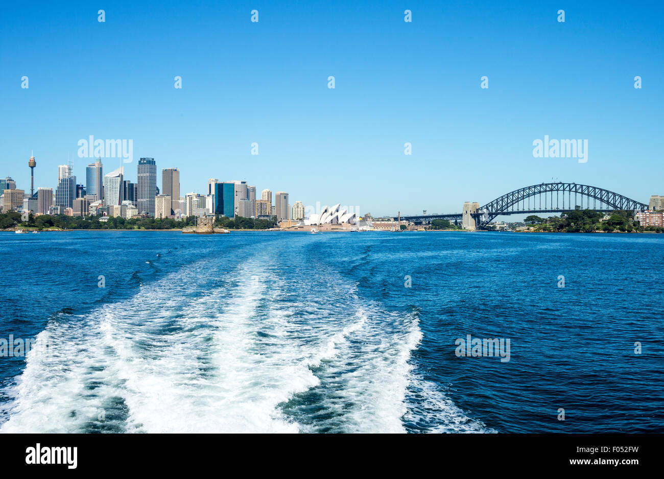 Australien, Sydney, die Stadt von der Bucht aus gesehen Stockfoto