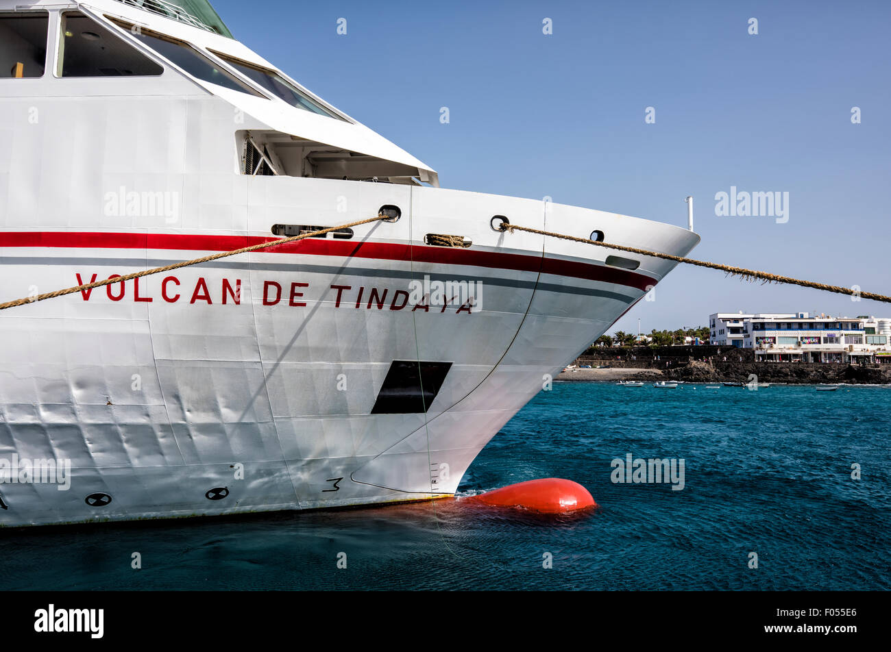 Die Lanzarote Fuerteventura Fähre Volcan de Tindaya, am Hafen in Playa Blanca, Lanzarote auf den Kanarischen Inseln Stockfoto