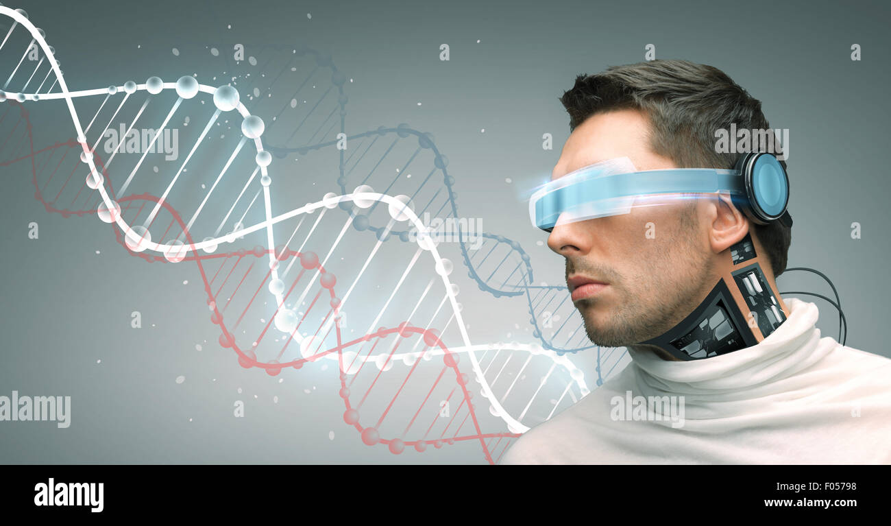 Mann mit futuristischen Gläser und Sensoren Stockfoto