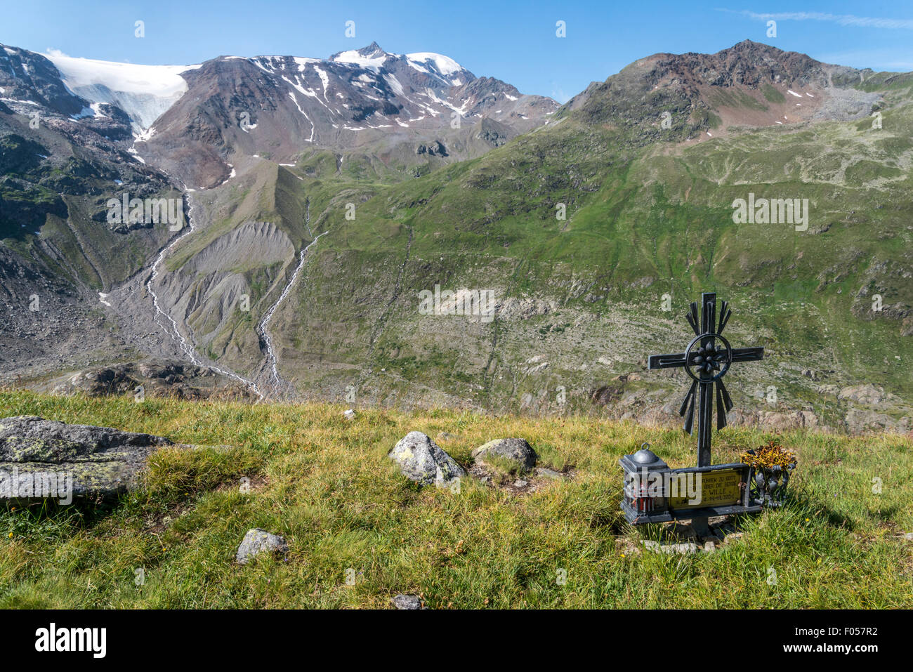 Österreich. Denkmal oberhalb der Gepatschtal Tal in den Ötztaler Alpen im österreichischen Tirol Stockfoto