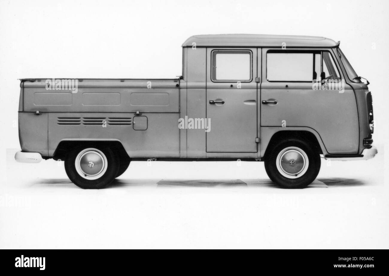 Transport / Transport, Auto, Fahrzeugvarianten, Volkswagen, VW T2 van Pritschenwagen, Seitenansicht, 60er/70er Jahre, Zusatzrechte-Abfertigung-nicht vorhanden Stockfoto