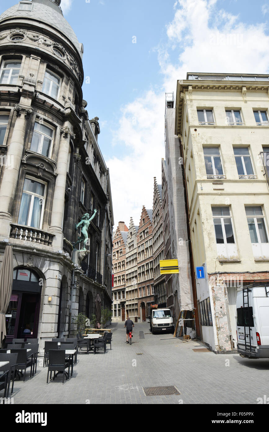 Straße im Herzen von Antwerpen, Belgien Stockfoto