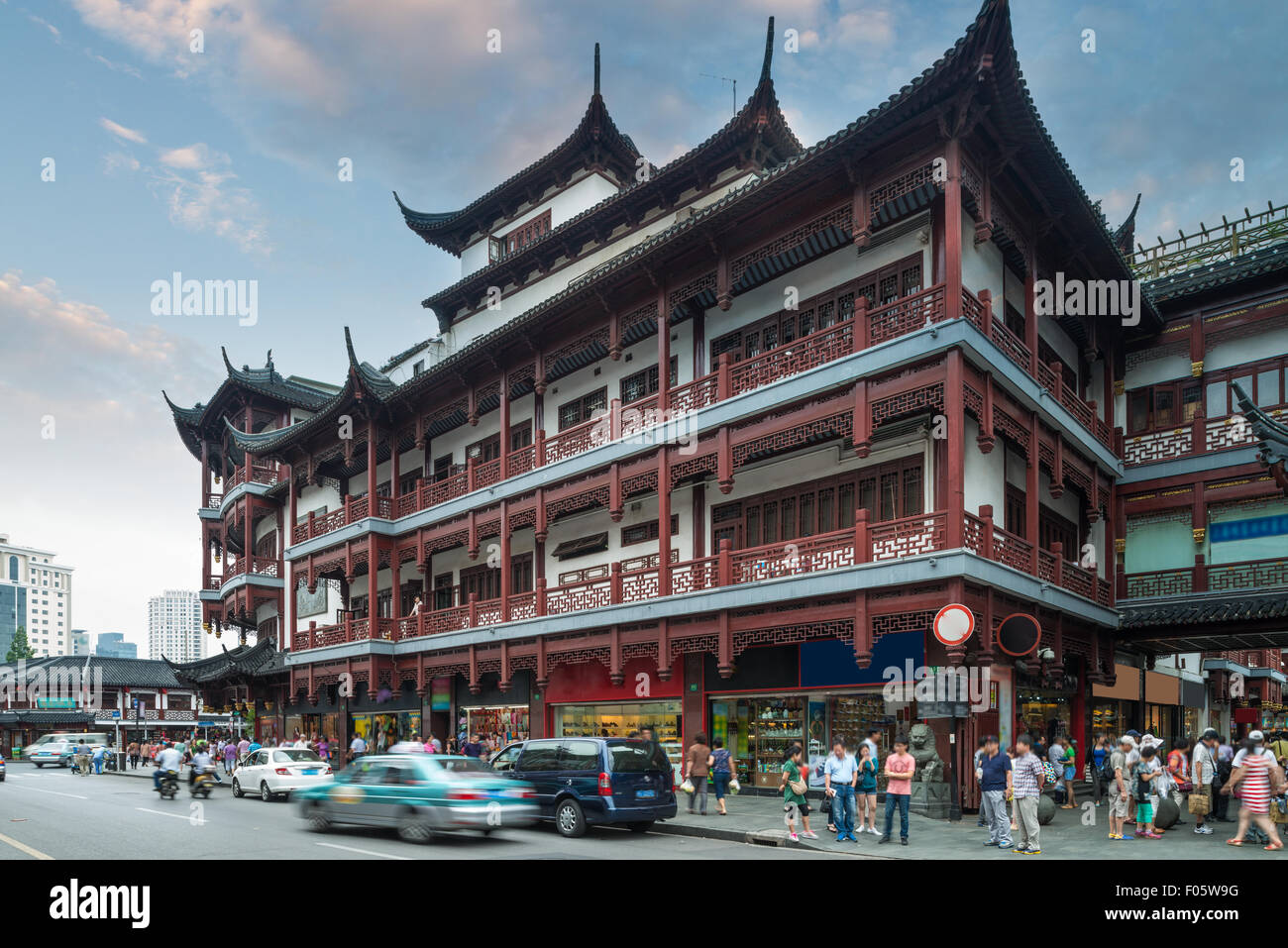 schöne Yu-Garten, traditionelle Einkaufsmeile in shanghai, China. Stockfoto