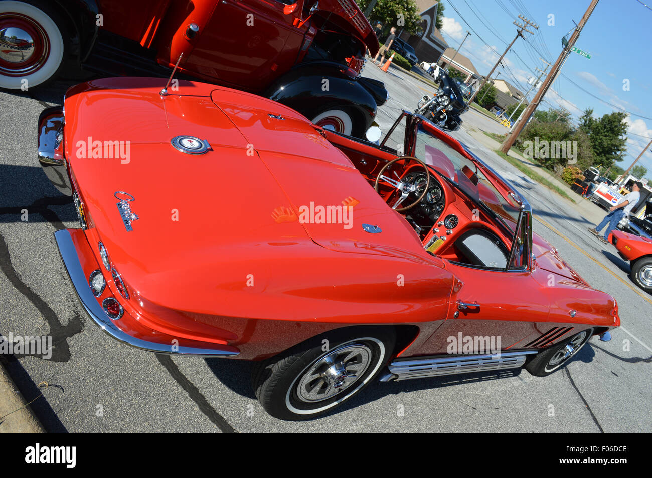 Ein 1962 Chevrolet Corvette Cabrio. Stockfoto