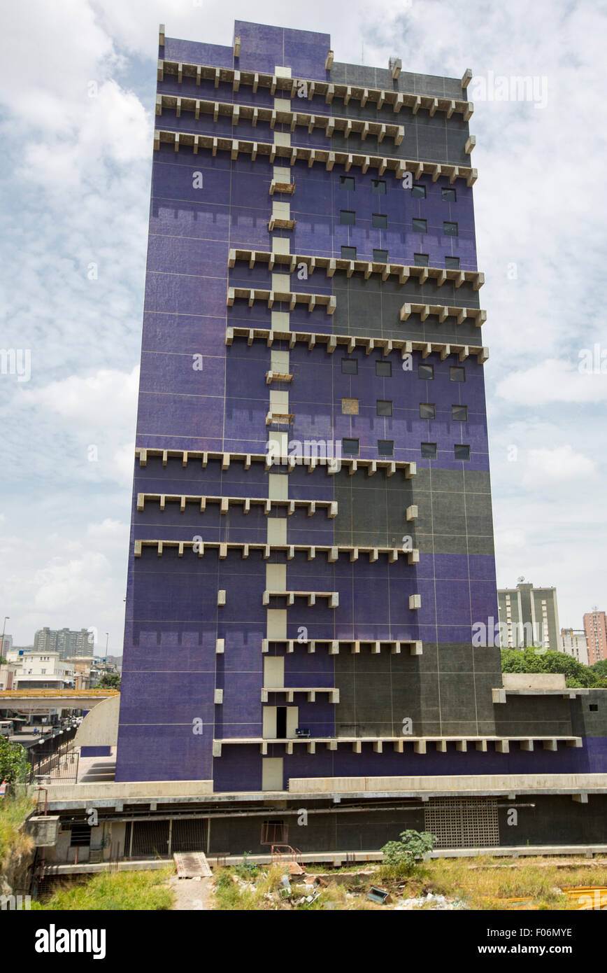 Das moderne Wohngebäude in der Innenstadt von Caracas. Venezuela-2015. Stockfoto