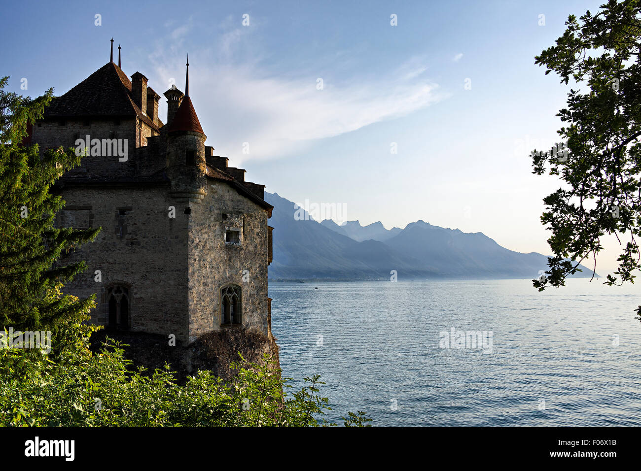 Schweiz, Wallis, Veytaux, Genfer See, das Schloss Chillon. Stockfoto