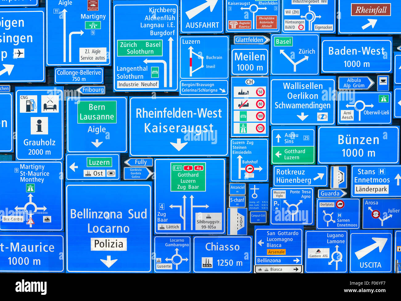 Sammlung der Swiss Road signs Stockfoto
