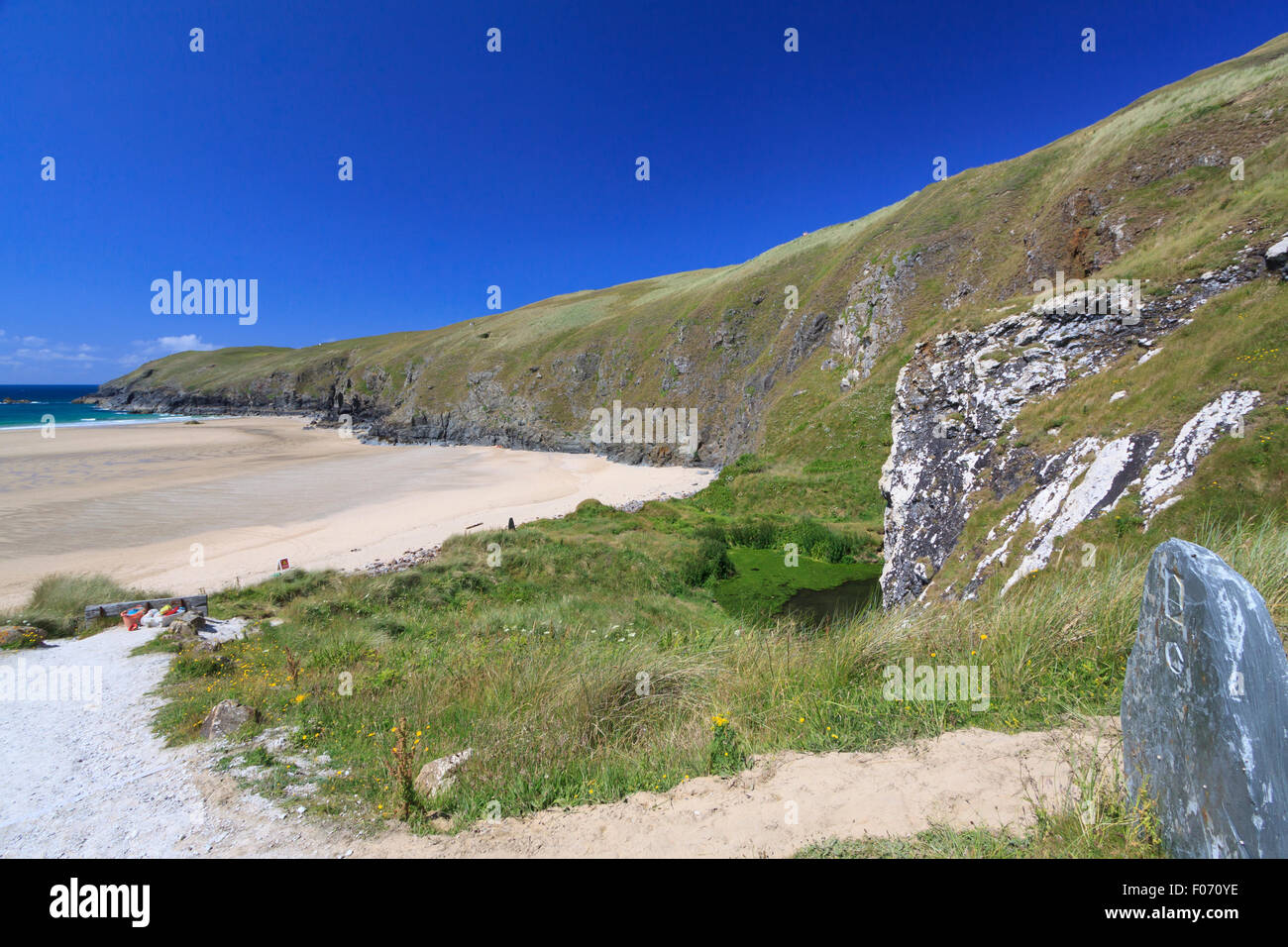 Blick auf Dünenwanderungen Strand Ligger Punkt unter der Mittagssonne Stockfoto