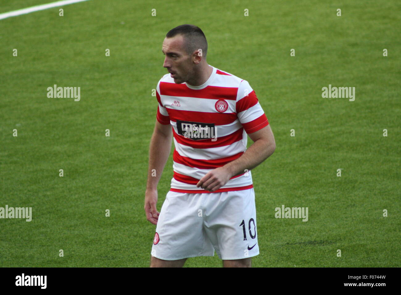 Hamilton Academical Fußballer Darian MacKinnon in Aktion gegen FC Clydebank im neuen Douglas Park, Hamilton. Stockfoto