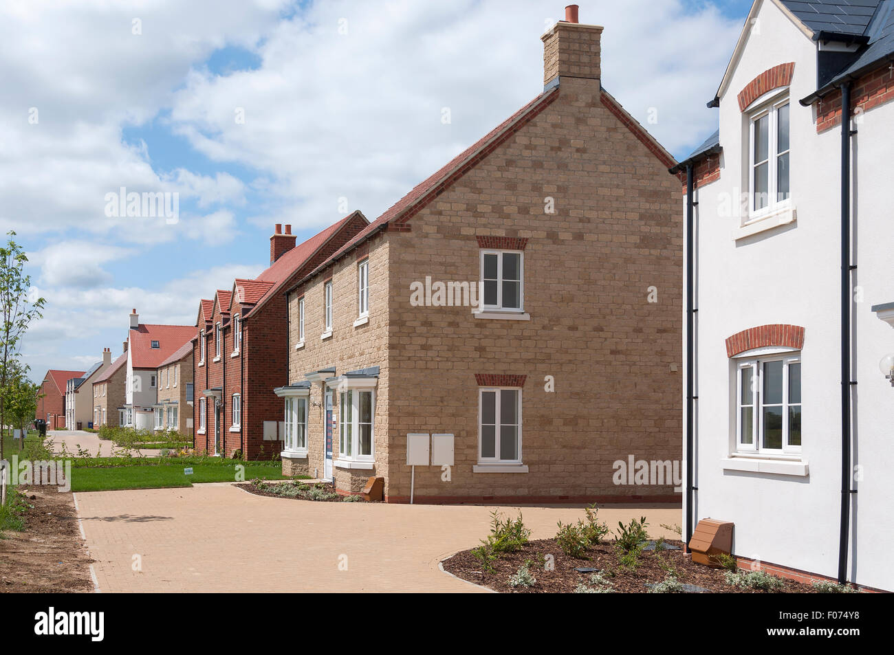 Bellway Sächsische Felder neue Gehäuse Entwicklung, Bicester, Oxfordshire, England, Vereinigtes Königreich Stockfoto