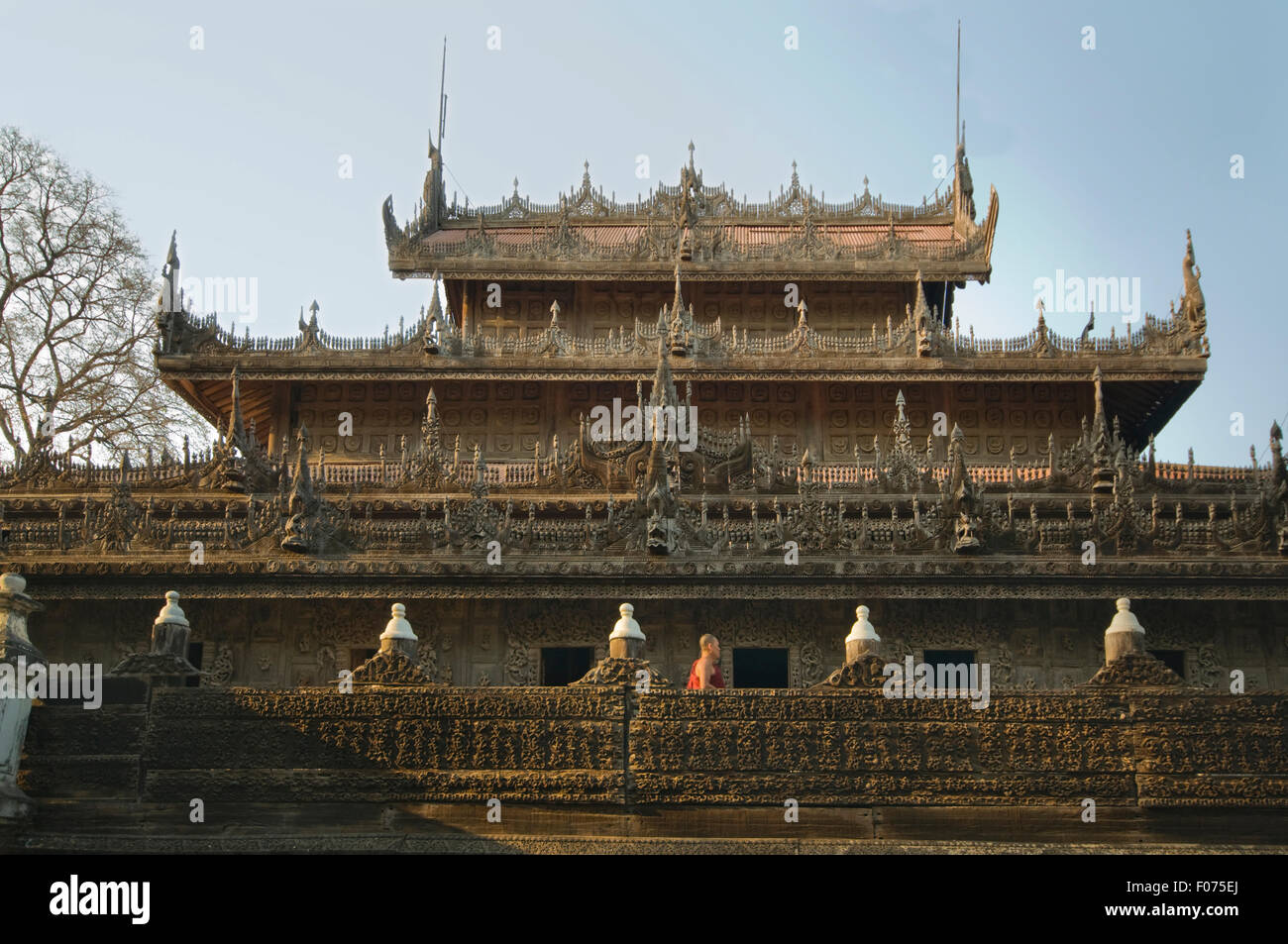 Asien, MYANMAR (BURMA), Mandalay, Shwenedaw Kyaung (Golden Palace Kloster, gebaut von König Mindon 1878), Teak buddhistisches Kloster Stockfoto