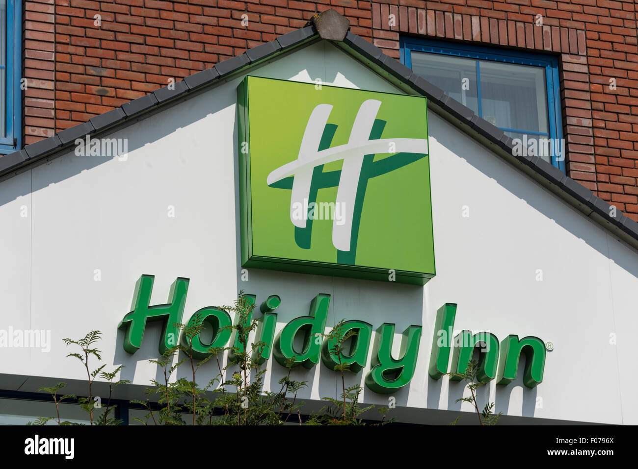 Holiday Inn Zeichen, Cheam Road, Sutton, London Borough of Sutton, Greater London, England, Vereinigtes Königreich Stockfoto