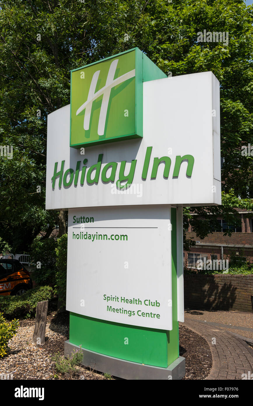Holiday Inn Zeichen, Cheam Road, Sutton, London Borough of Sutton, Greater London, England, Vereinigtes Königreich Stockfoto