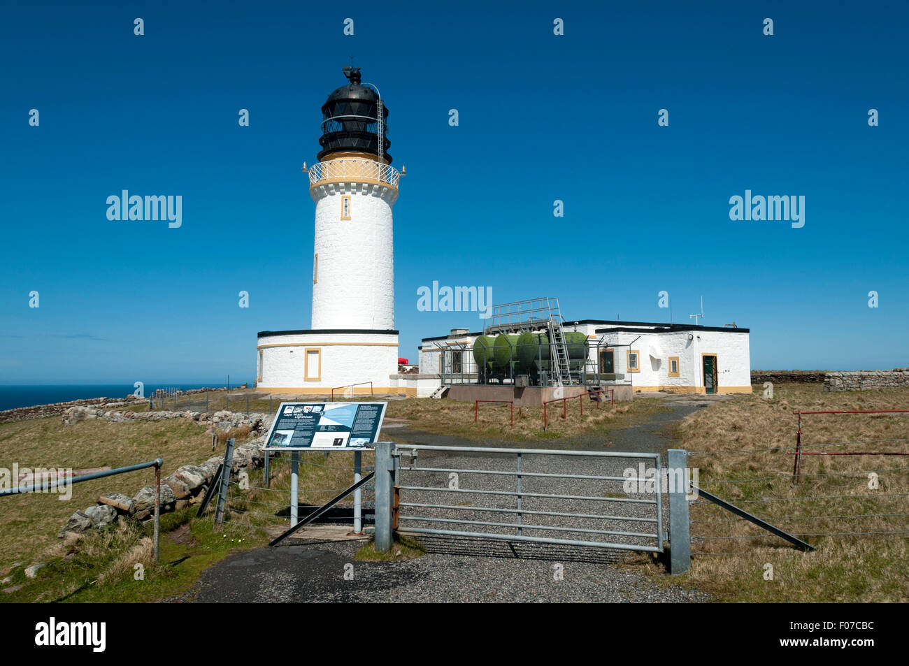 Cape Wrath Leuchtturm, Sutherland, Schottland, Großbritannien. Erbaut im Jahre 1828 unter Ingenieur Robert Stevenson. Stockfoto