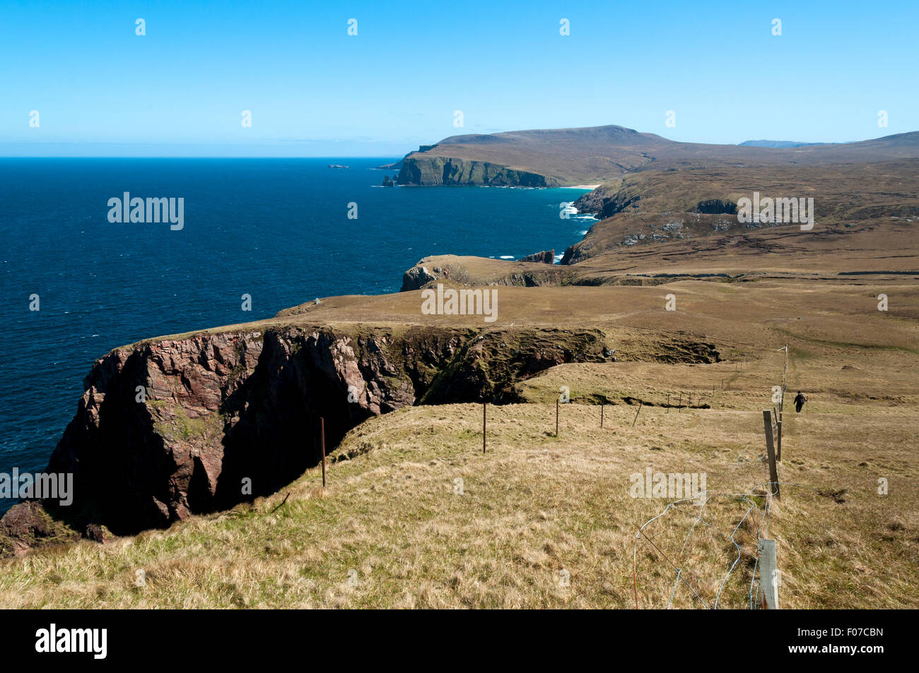 Der Nordküste nach Osten in Richtung Kearvaig Sandbucht von in der Nähe von Cape Wrath, Sutherland, Schottland, UK Stockfoto