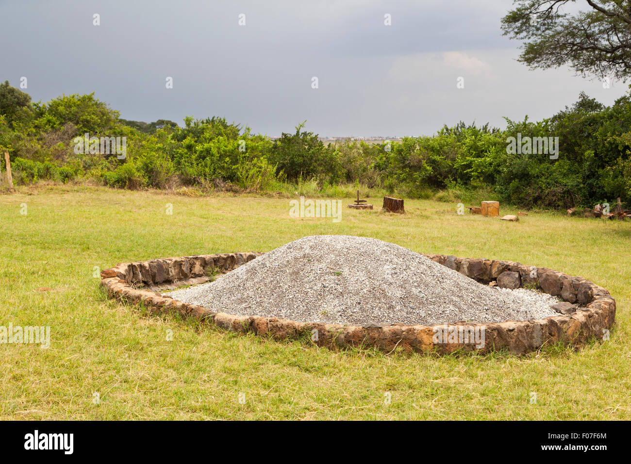 Das berühmte Elfenbein Burning Website Denkmal im Nairobi-Nationalpark in Kenia Stockfoto