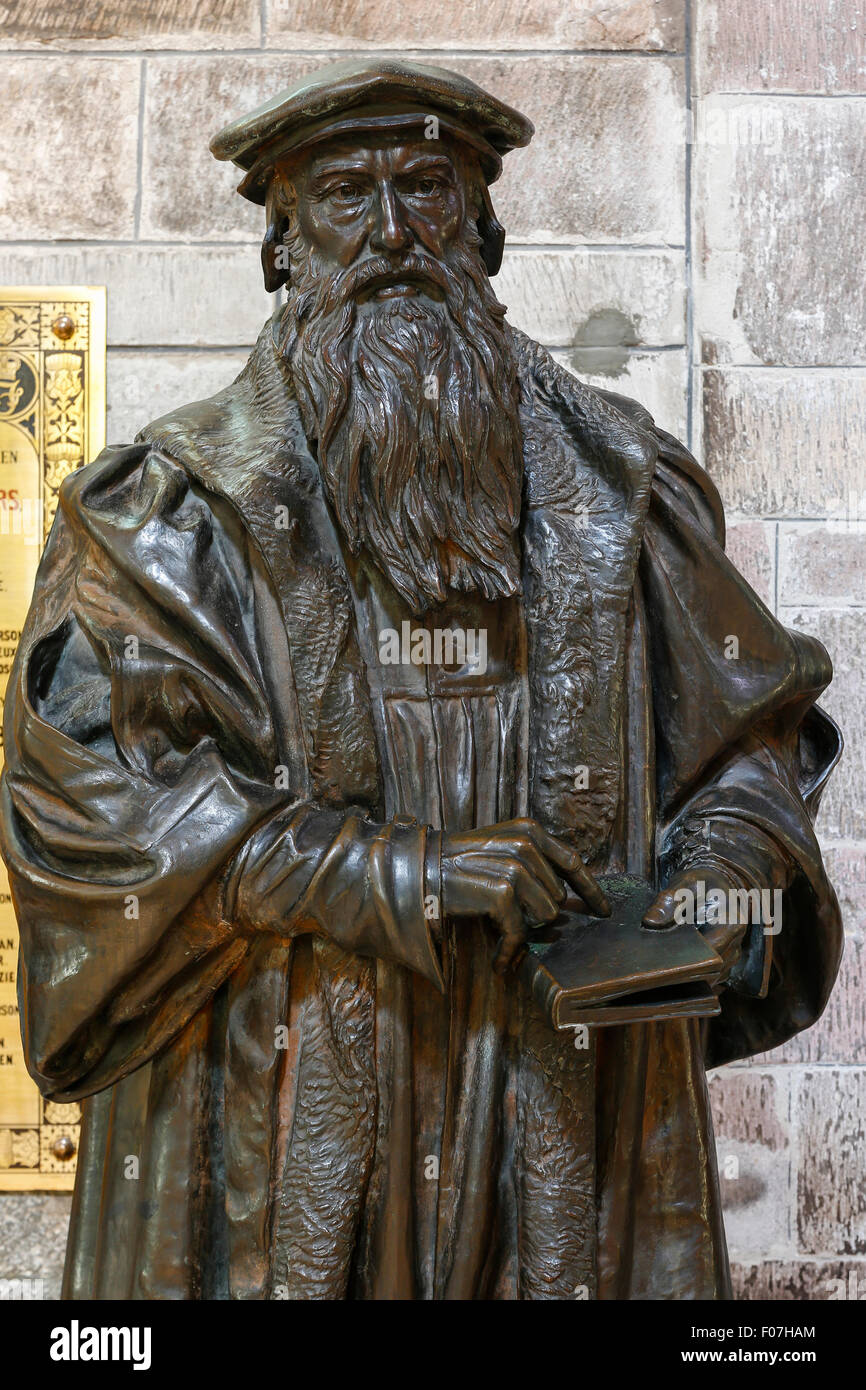 Statue der calvinistischen Reformation minister John Knox im St Giles