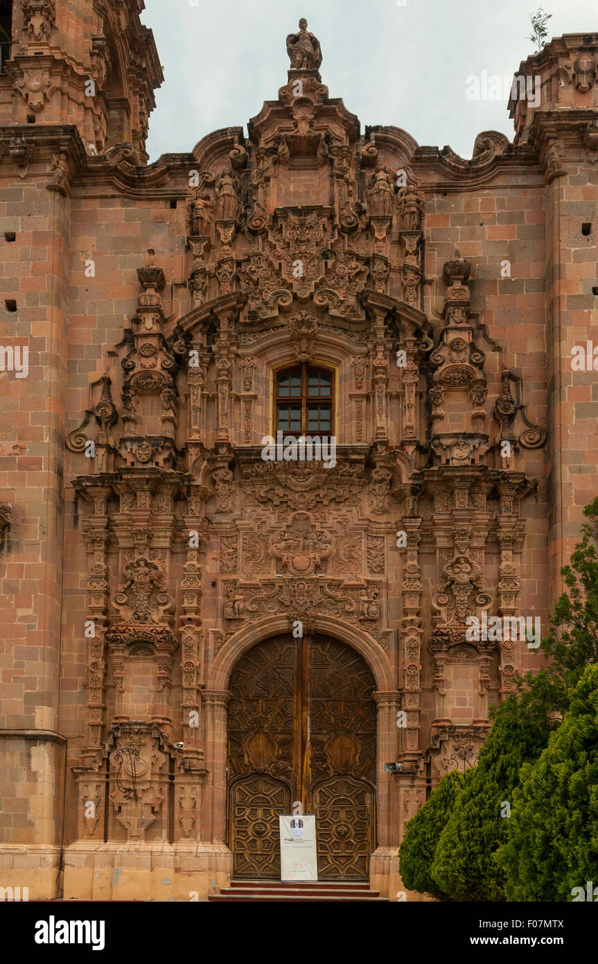 Eingang zum Templo de San Cayetano, Guanajuato, Mexiko Stockfoto