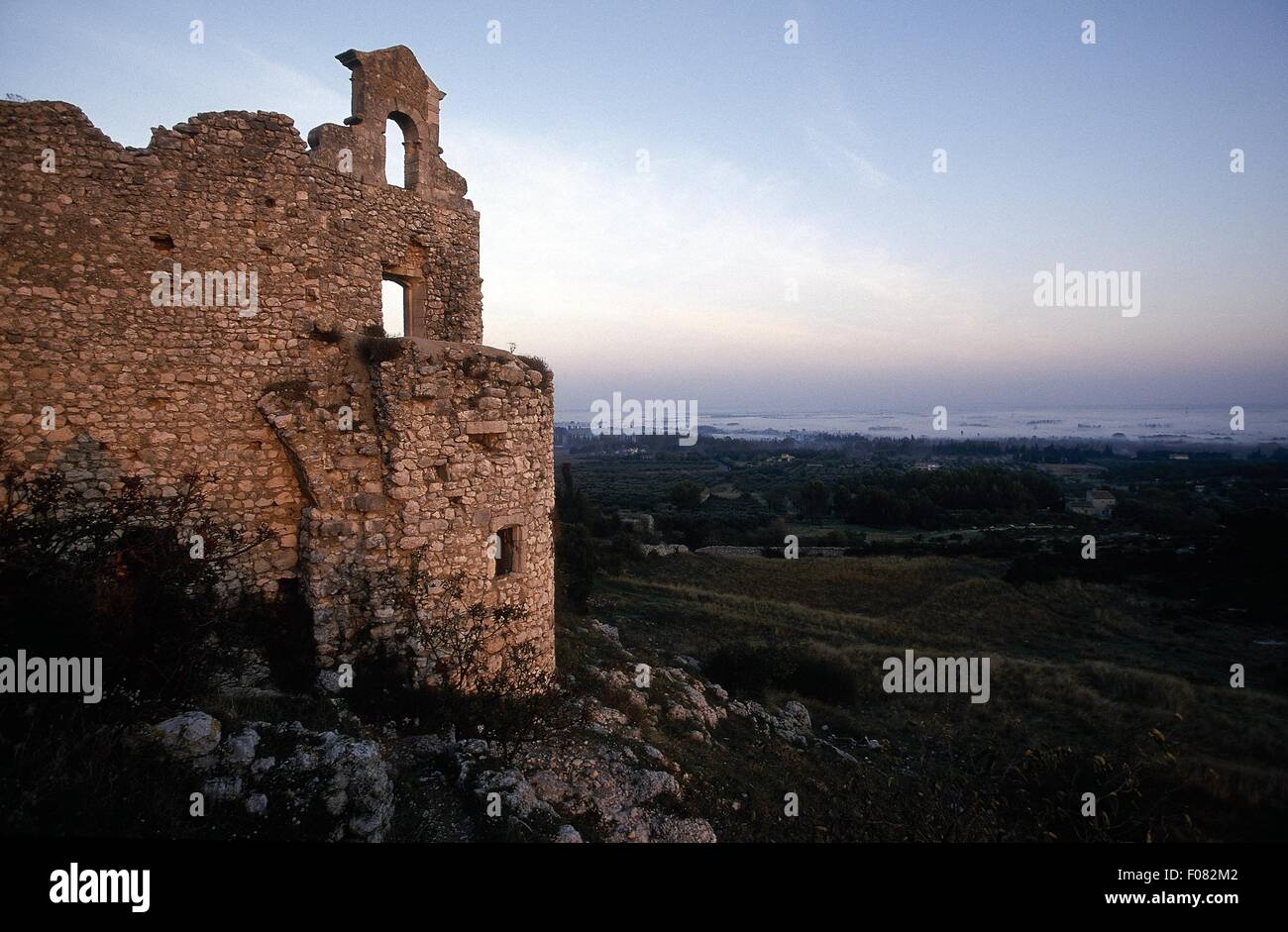 Zerstörten Mauern in Eygalieres, Provence-Alpes-Cote d ' Azur, Frankreich Stockfoto