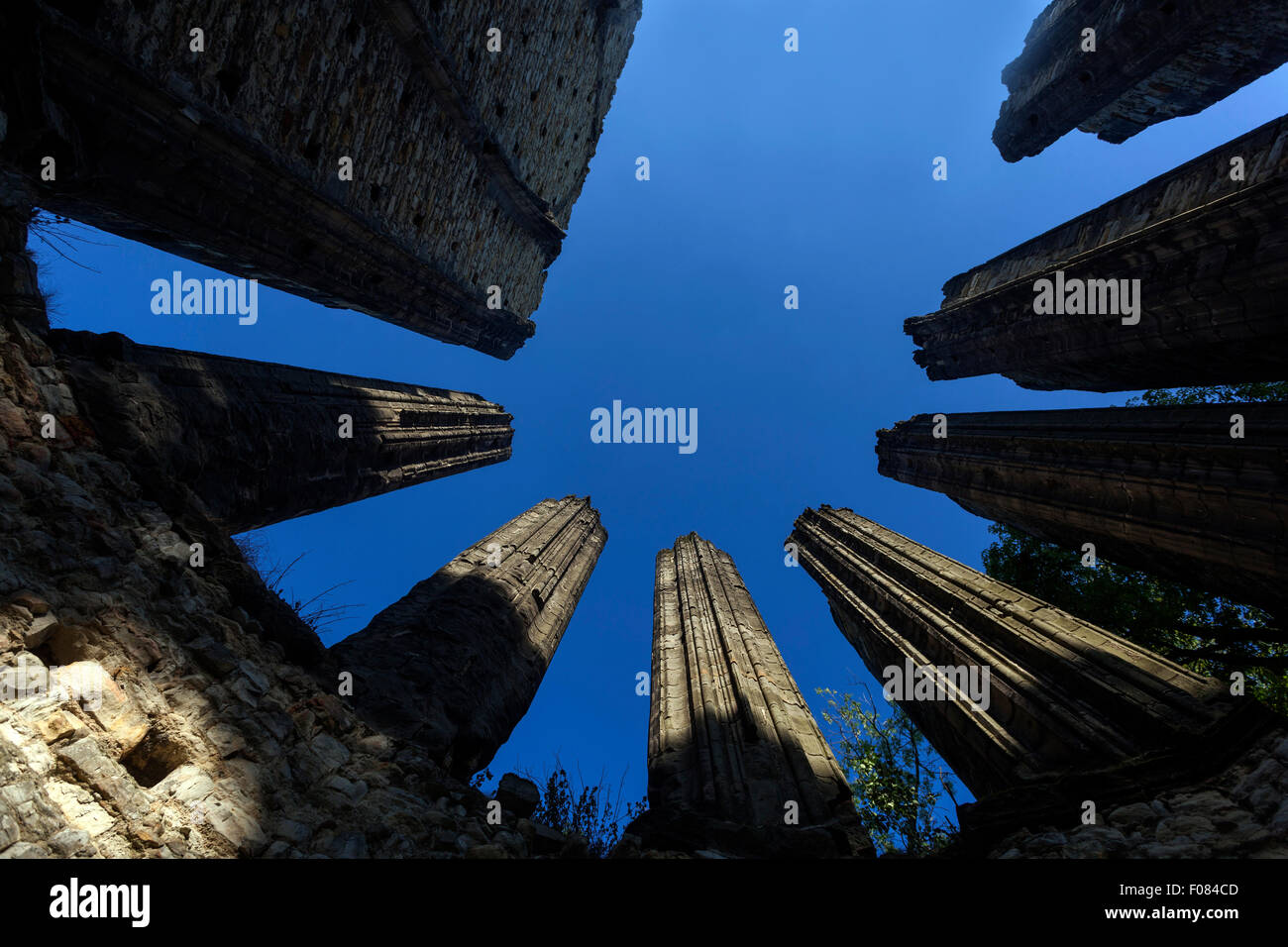 Panensky Tynec, historische unvollendete Kirche, verlassene Kirche Tschechien Stockfoto