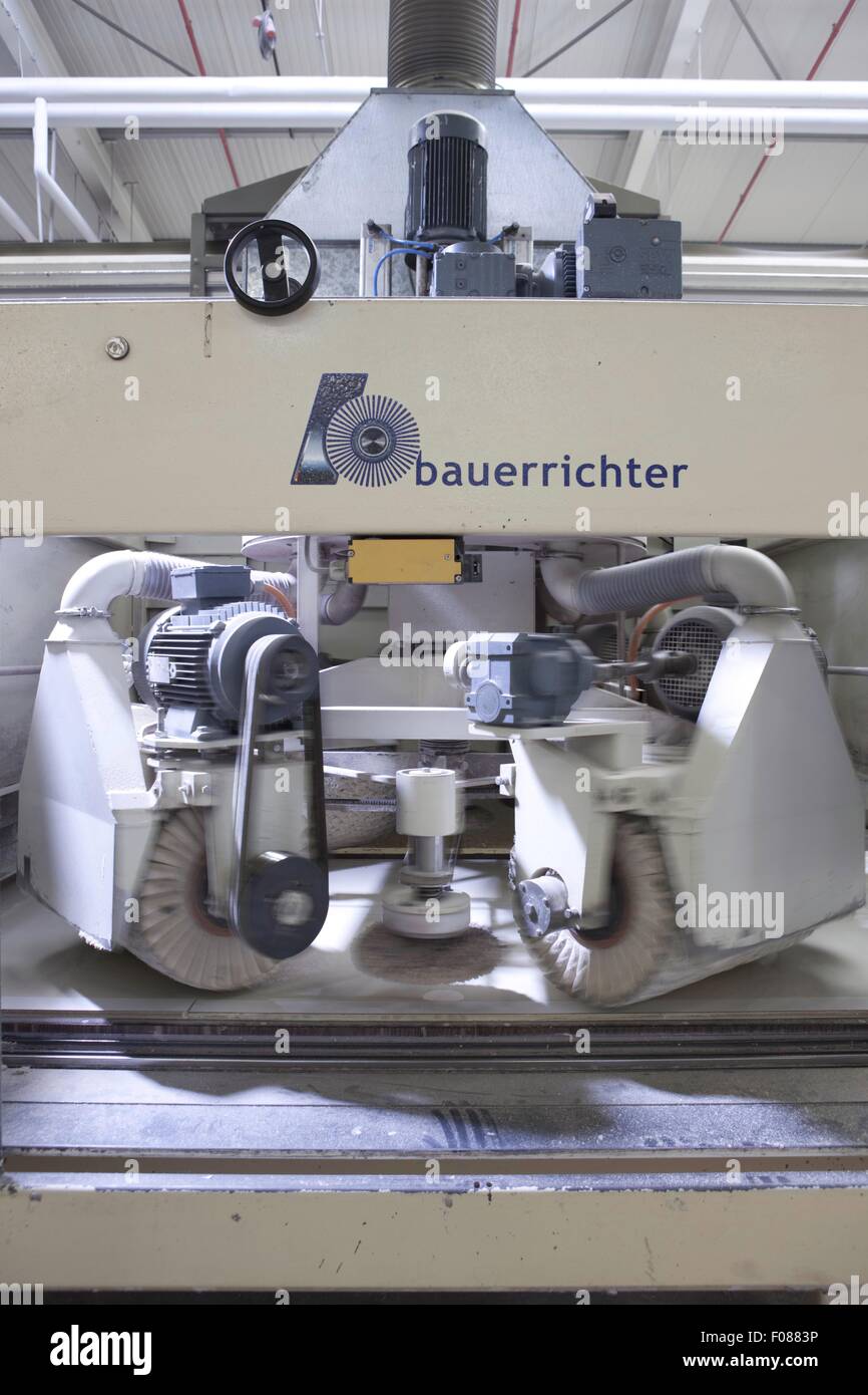 Ansicht der Komponenten wird in Poliermaschine poliert Stockfoto